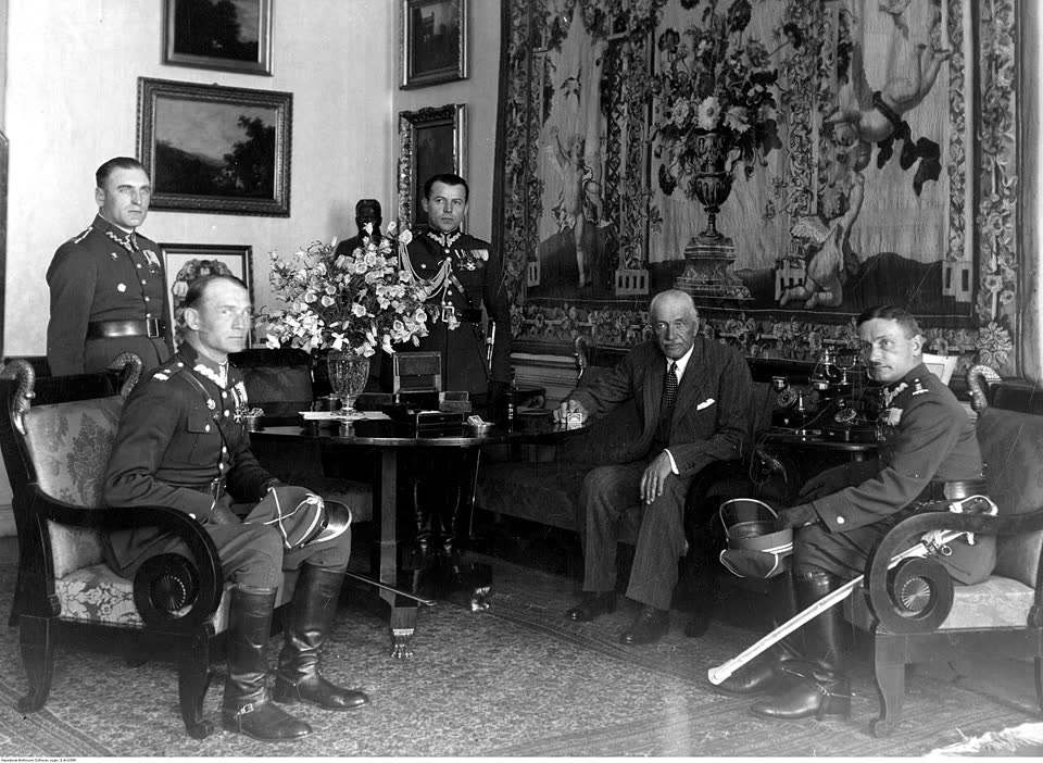 Prezydent Ignacy Mościcki podczas audiencji w 1934 roku