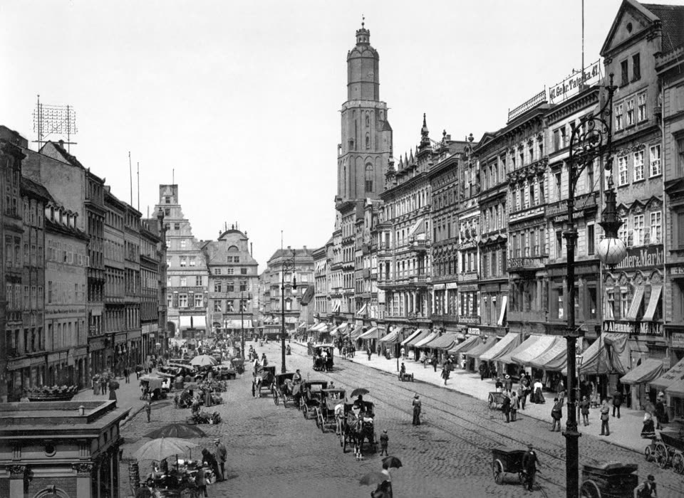 Wrocław, wschodnia pierzeja Rynku na fotografii z końca XIX wieku